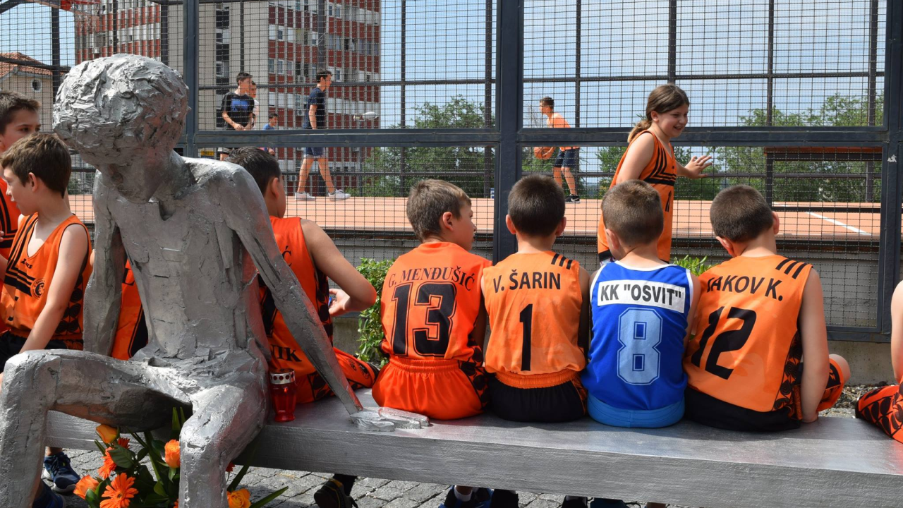 Natječaj za osnovne i srednje škole: Napišite priču o Draženu