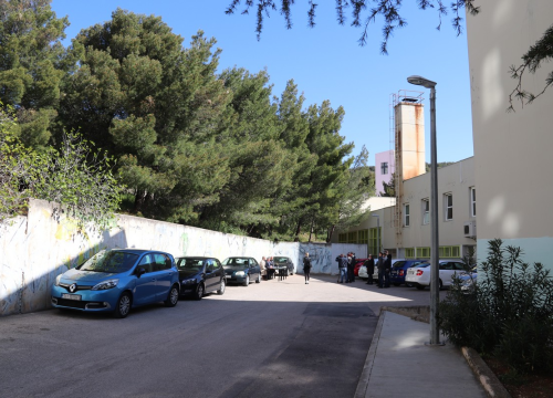 Fotografija 4 - Potpisan ugovor na Vidicima: Konačno došlo na red probijanje slijepe ulice kod osnovne škole