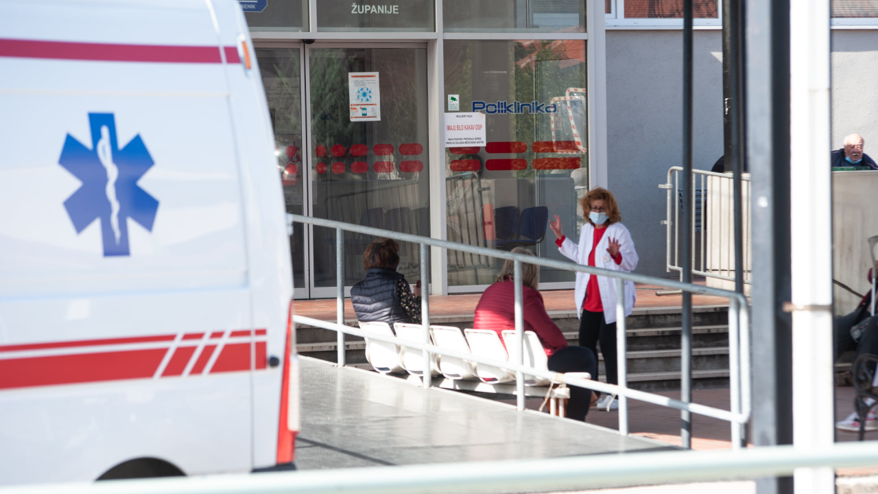 Prošlog tjedna kod nas 745 zaraženih covidom, pogledajte kako se brojke kreću od početka godine