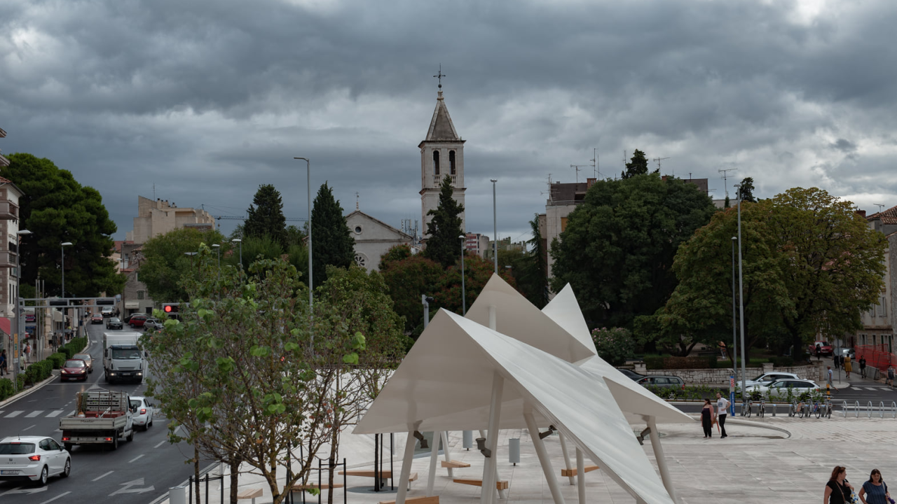 Više jesen nego proljeće: Danas kombinacija kiše, sunca i oblaka, pogledajte prognozu za naredne dane