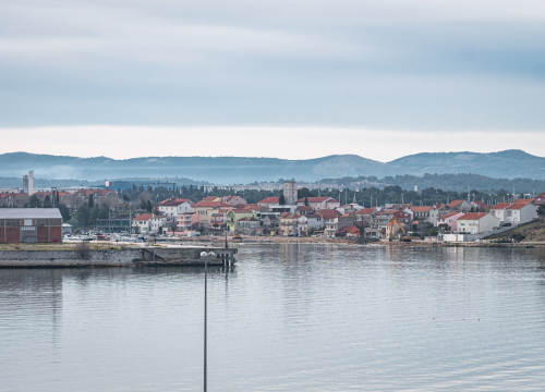 Ako baš ne morate, ne idite u Mandalinu: Nesnosan smrad od sinoć 'ubija sve što se kreće'
