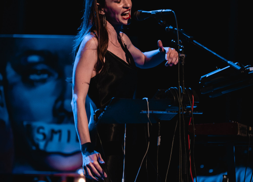 Fotografija 11 - Sara Renar u šibenskom kazalištu: Koncert kojemu je bilo suđeno