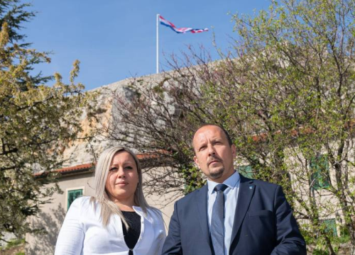 Marijo Ćaćić i Kristina Perić: 'Građanima Knina uspjeli smo dokazati da smo stručni, sposobni, motivirani i, prije svega, pošteni i neokaljani'