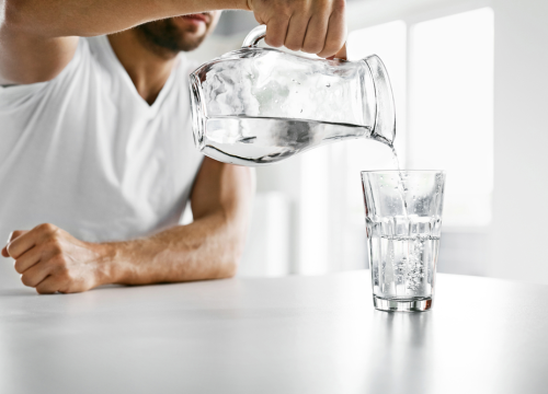 Treba li nam baš 8 sati sna, 8 čaša vode ili 10.000 koraka dnevno?