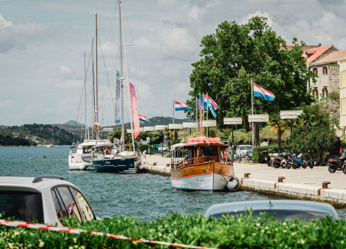 U protekla 24 sata 11 novooboljelih u županiji od covida: U šibenskoj bolnici preminuli žena i muškarac