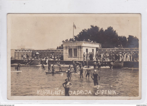 Fotografija 6 - Kopamo po starim razglednicama: Jadrija je oduvijek bila posebna i prepoznatljiva, pogledajte kako se mijenjala