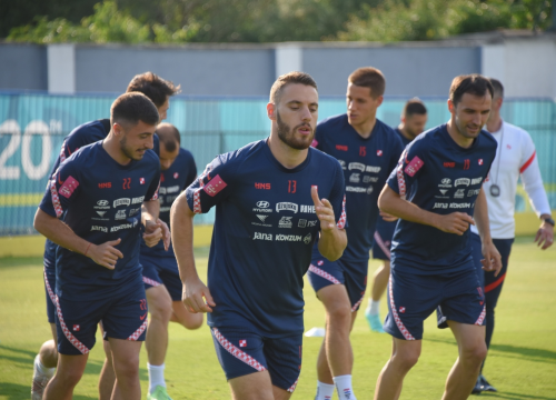 Hrvatska neće klečati na Euru: To nije po Uefinu protokolu...