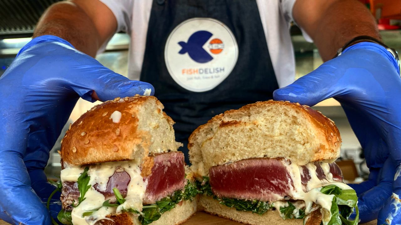 Osladite se ukusnim ribljim delicijama u Fish Delishu u Vodicama!