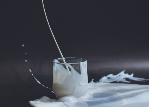 Nesvakidašnji simptom koji može značiti da ste osjetljivi na mlijeko