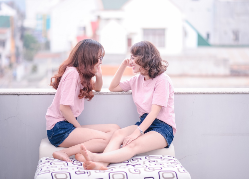 Ovi znakovi najviše uživaju u tračevima