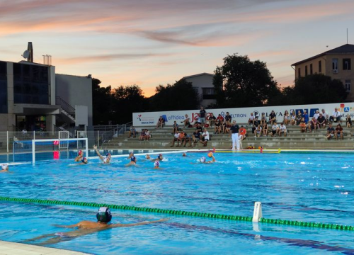 Dva različita 'lica' hrvatskih vaterpolista: Još jedan poraz Barakuda od Mađara u Crnici