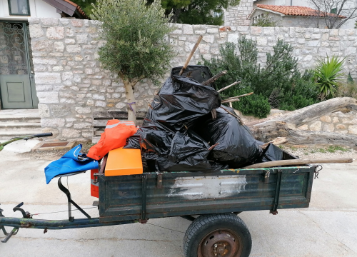 Fotografija 10 - Pričali smo s curama i dečkima iz Šepurine: Od sadnje cvijeća do popravka balotane,  rade sto na sat i odlično ih ide