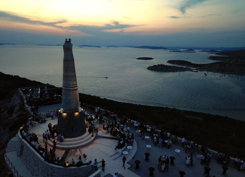 Ne propustite veliki open air koncert Petra Graše na primoštenskom brdu Gaj!