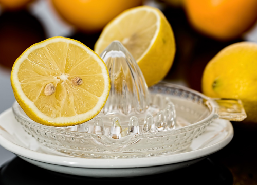 Evo nekoliko razloga zašto morate uključiti limun u prehranu