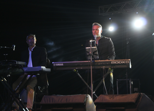 Poznati hrvatski glazbenici će Tragom Olivera zapjevati najveće hitove i odati počast velikanu hrvatske glazbe!