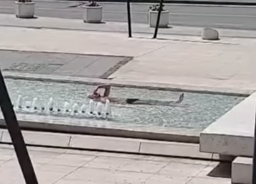 U Kninu na '+45' pomaže samo kupanje u fontani - začepljenog nosa!