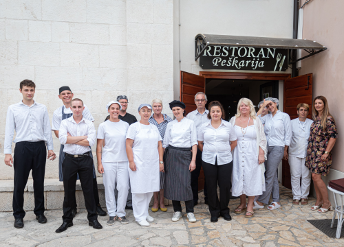 Uspješno je završen još jedan program POU Šibenik za prekvalifikacije kuhara, konobara i slastičara!
