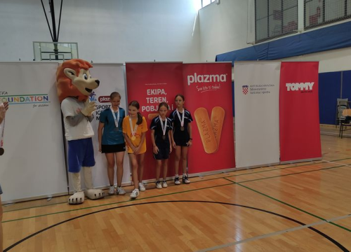 Fotografija 2 - Veliki uspjeh Franke Miškić i Stolnoteniskog kluba Šibenik