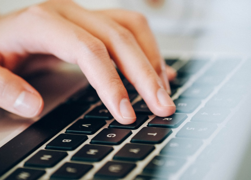 Muškarcu (41) nudila brak i rađanje djece, a nakraju mu 'izvukla' 25 tisuća eura