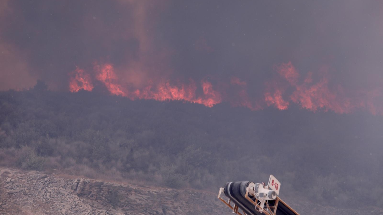 Vatrena linija nad Trogirom, na terenu 170 vatrogasaca; Zapovjednik: 'Slijedi nam najgori dio'