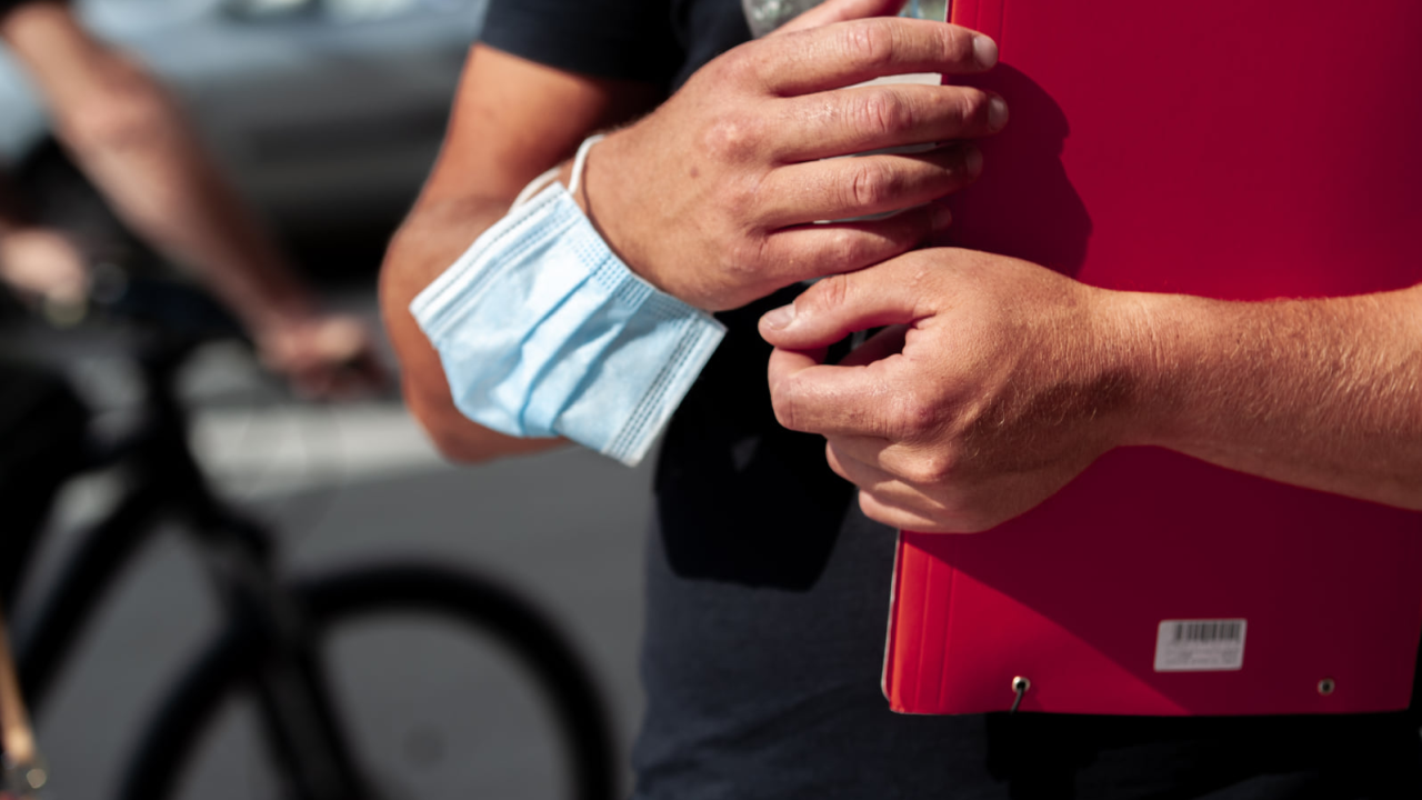 Koji se prvi simptomi korone pojavljuju kod muškaraca, a koji kod žena?