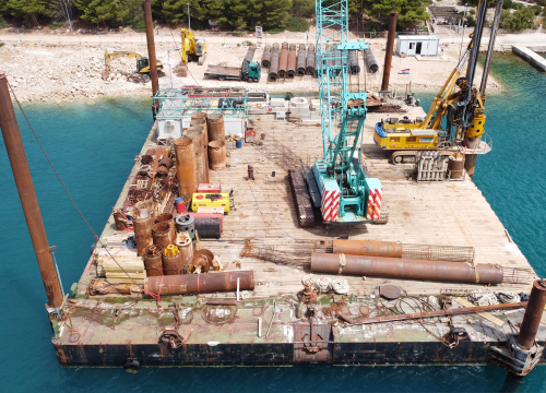 Ovako trenutno izgleda novo pristanište za trajekte na Kapriju: Uskoro kreće montaža gata