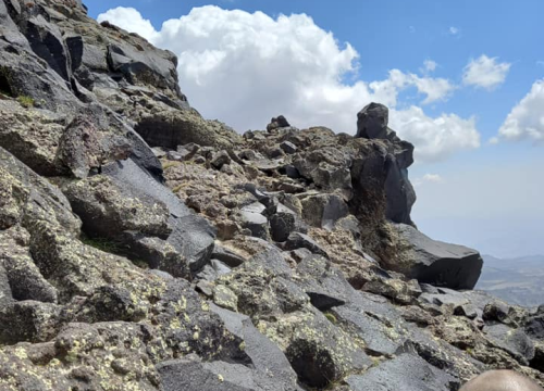 Fotografija 3 - Osam šibenskih planinara popelo se na najviši vrh Turske, 5137 metara visok Ararat
