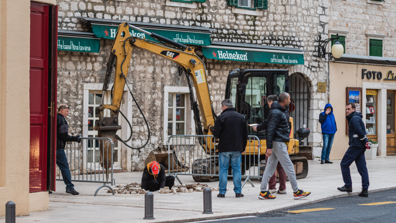 U siječnju je 2,5 tona nafte misteriozno nestalo iz šibenskog kazališta i nitko za to nije odgovarao: 'Dok sam na čelu, više neću uliti ni kap'