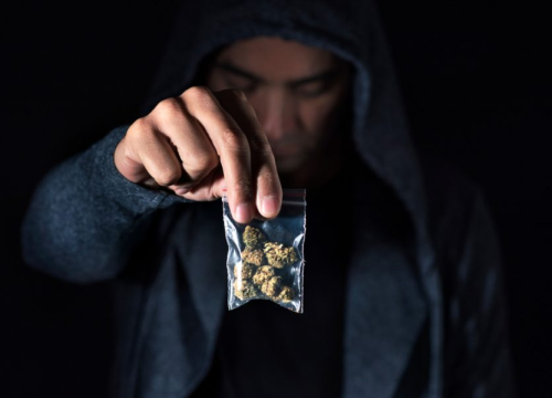 Mladi koji konzumiraju marihuanu imaju dvaput veći rizik od srčanog udara