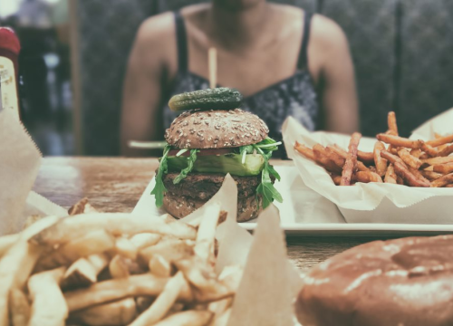 Nova studija tvrdi: Na pretilost utječe kvaliteta, a ne količina konzumirane hrane