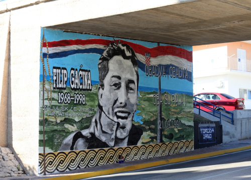 U Primoštenu oslikan mural u spomen na Filipa Gaćinu i njegov povijesni povik 'Oba dva, oba dva, oba su pala!'
