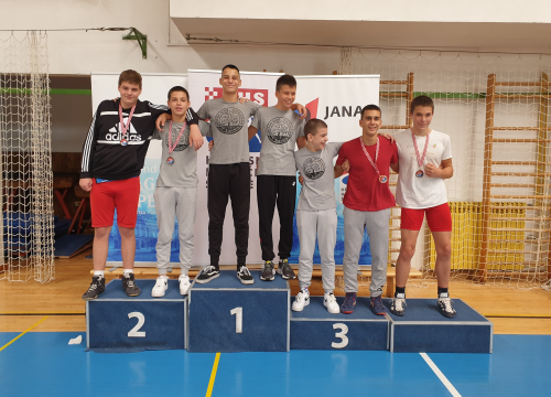 Uspjeh šibenskih hrvača na PH: Peto mjesto ekipno, četiri pojedinačne medalje