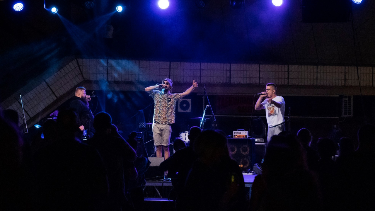 'Hram' oduševio na koncertu u Splitu: Na Xstatic festival došlo ih podržati i brdo ekipe iz Šibenika