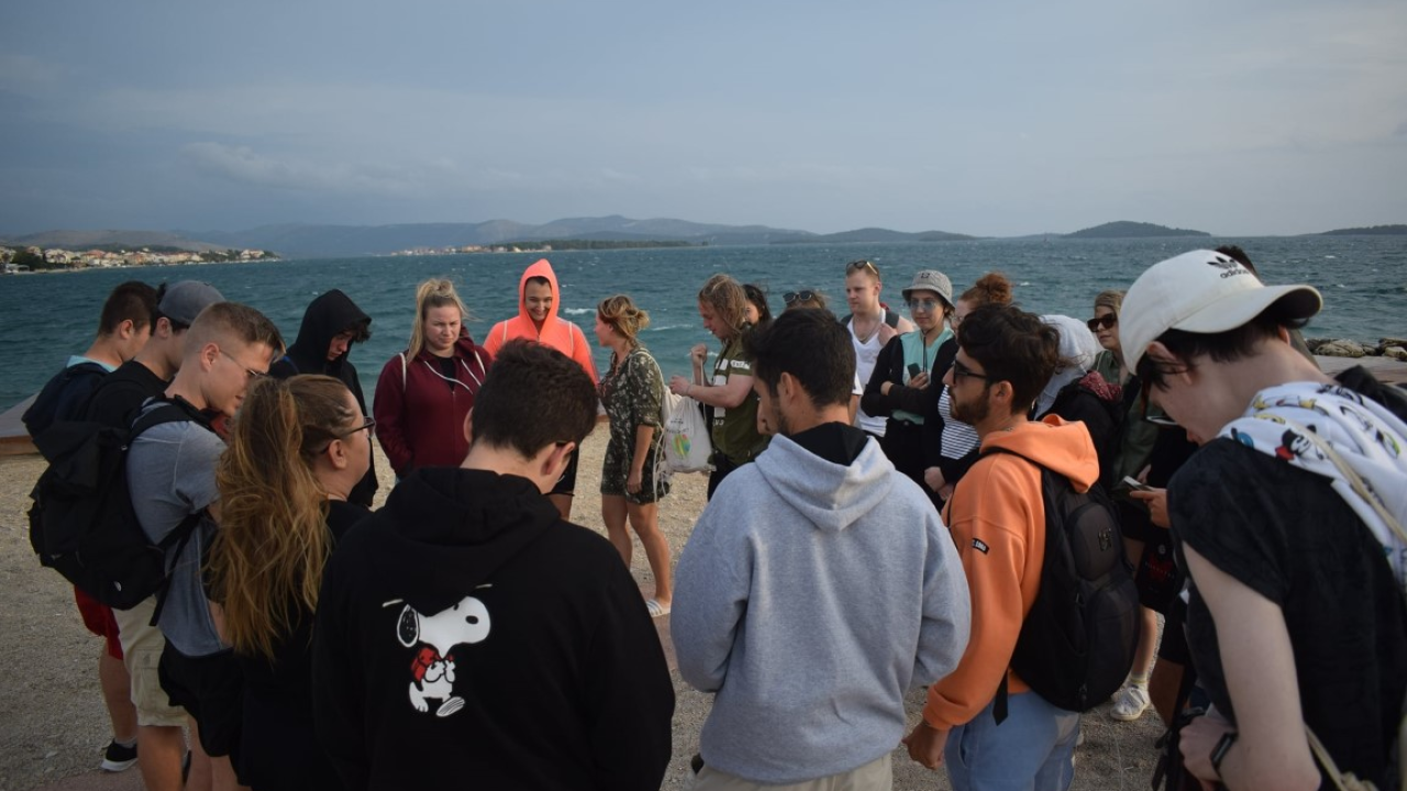 Mladi iz cijele Europe skupili 3251 opušak na Rezalištu!