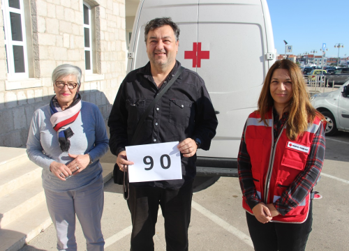 Održana listopadska akcija u Vodicama: Robert Pašara devedeseti put darovao krv