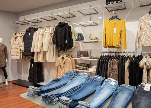 Fotografija 40 - Osvježite svoju jesensku garderobu novim komadima iz trgovina u centru grada!