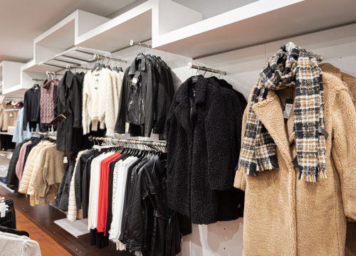 Fotografija 32 - Osvježite svoju jesensku garderobu novim komadima iz trgovina u centru grada!