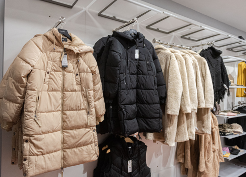 Fotografija 38 - Osvježite svoju jesensku garderobu novim komadima iz trgovina u centru grada!