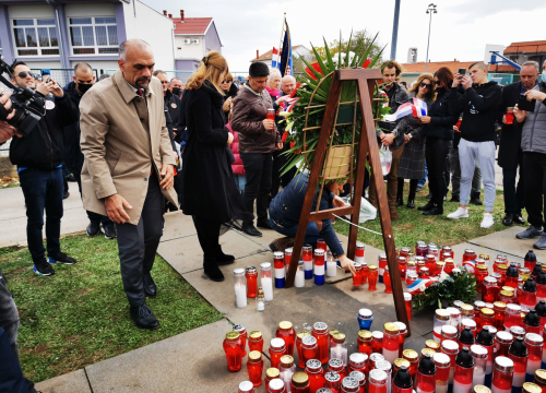 Župan Marko Jelić u Škabrnji odao počast žrtvama