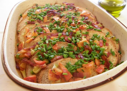 Recept za pečena jaja, kobasice i sir iz pećnice za cijelu obitelj