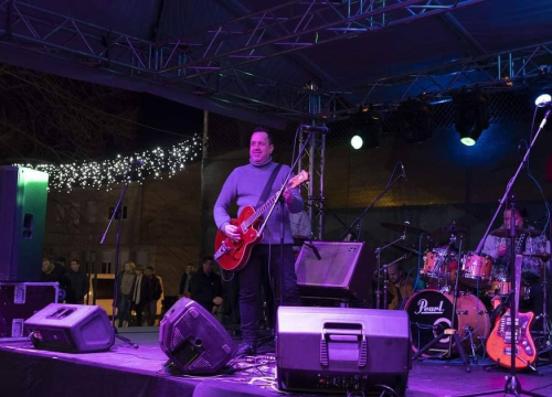 Advent u Kninu počinje u petak koncertom Nene Belana & Fiumensa!