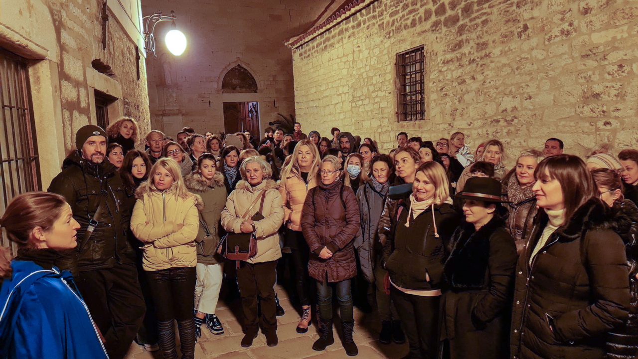 Đir srednjovjekovnim Šibenikom je pun pogodak! Hladna sirotišta, lazareti, mistični samostani, kuga, lov na vještice, iskapanje vukodlaka...
