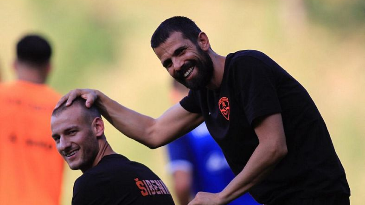 Fantastičan potez Ivana Čulara: Pokrenuo aukciju dresova, prihod ide Kiari Goršić!