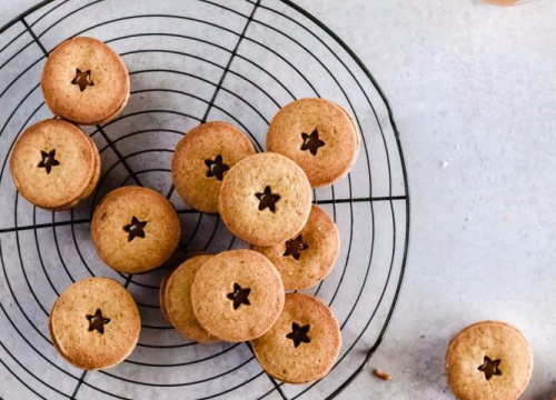 Food bloggerica Nina Mrvica donosi nam recept za najomiljeniji keksić na svijetu: Isprobajte linzere!