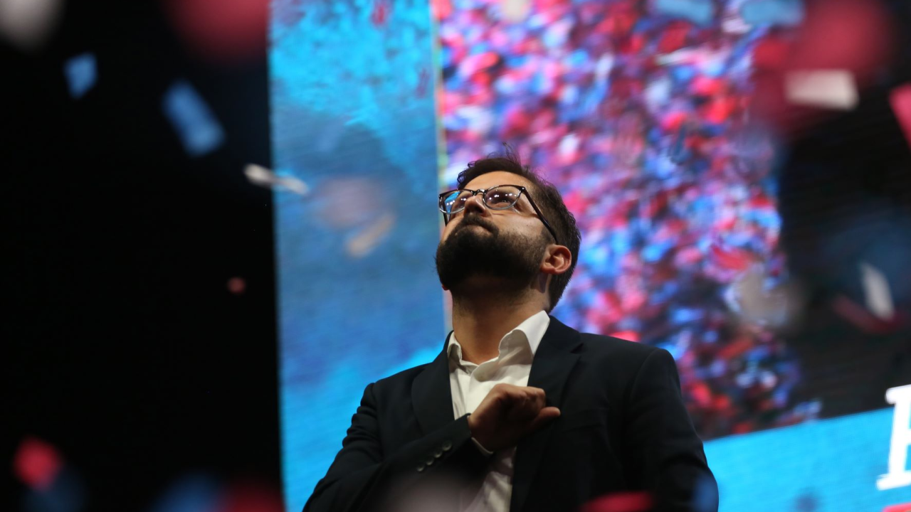 Gabriel Borić novi je predsjednik Čilea: Zanimljiv život mladog ljevičara hrvatskih korijena