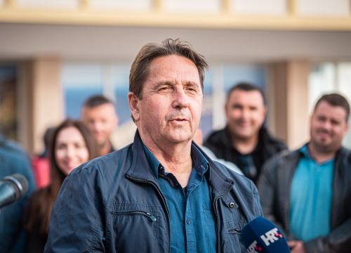 Županijska skupština u Primoštenu bez predsjednika: Stipe Petrina opravdao se zdravstvenim razlozima