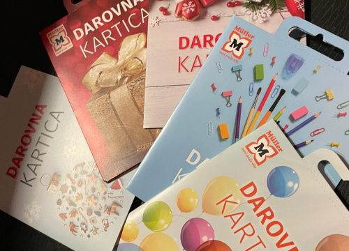 Fotografija 3 - Šibenski HDZ-ovci u prosincu prikupili donacije za obitelji u potrebi: Podijelili hranu, bonove, grijalice, platili račune...