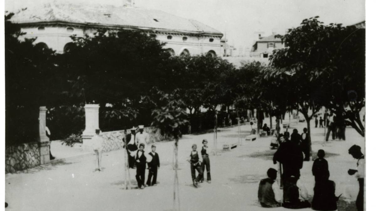 Šibenski leksikon: Dežbjegu dežgraciju uvatila debuleca