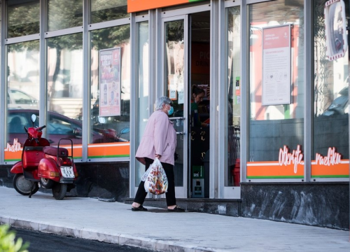 Pogledajte radno vrijeme trgovina i šoping centara u Šibeniku na Staru i Novu godinu