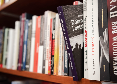 Novu godinu započnite dobrom knjigom: Donosimo vam top pet štiva koja morate pročitati